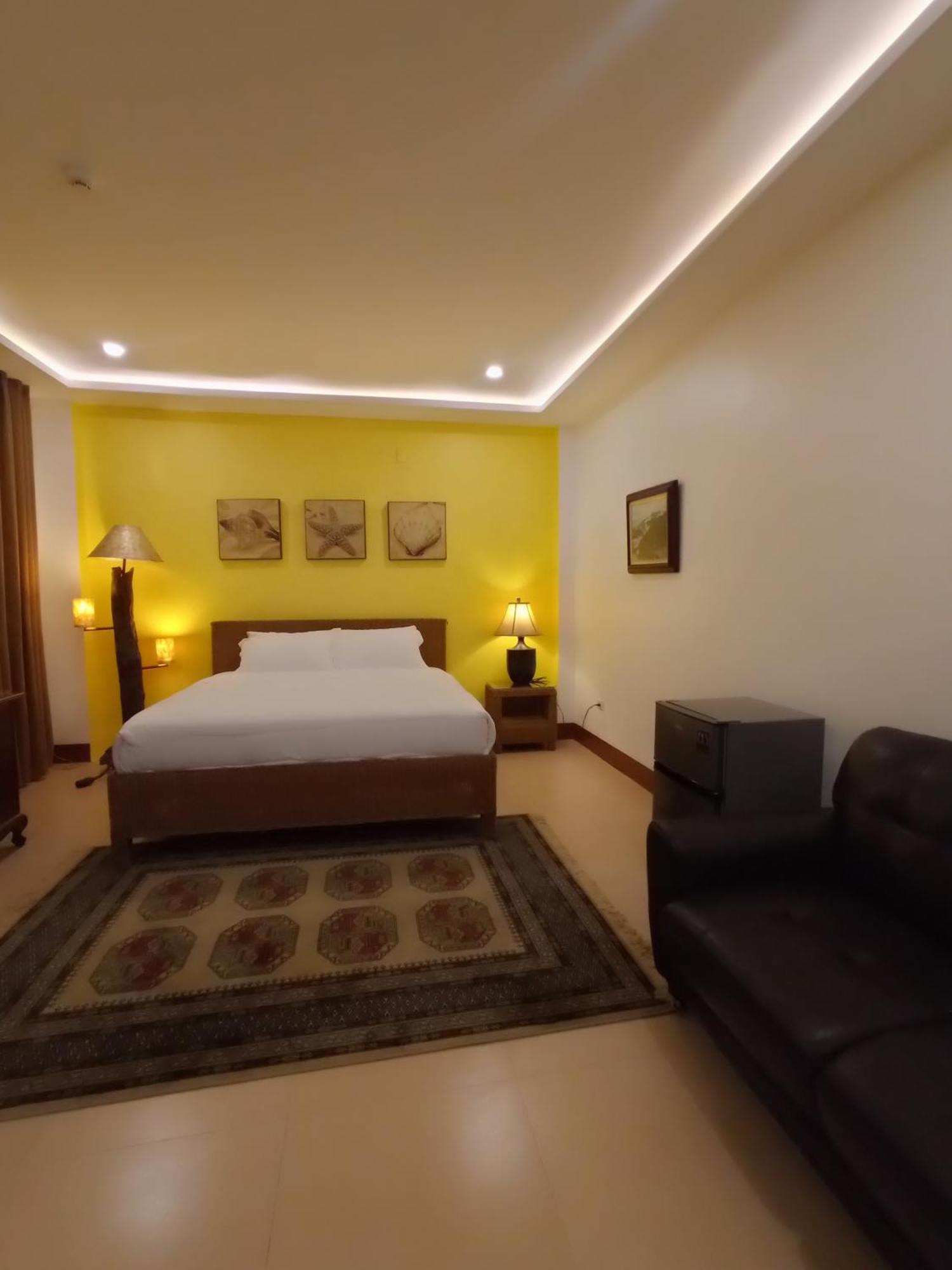 Residencia Orlina Hotel Dumaguete City Kültér fotó